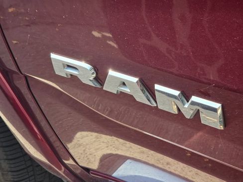 Used 2021 RAM 1500 Laramie w/ Sport Appearance Package AWD/4WD image 10
