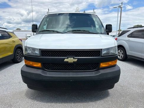 Used 2020 Chevrolet Express 2500 w/ Communications Package RWD image 2