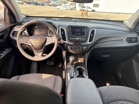 Used 2020 Chevrolet Equinox LT image 20