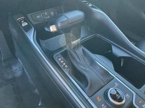 Used 2024 Kia Sorento S w/ Panoramic Sunroof Package image 30