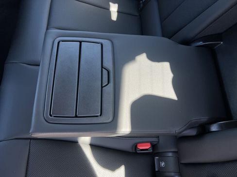 Used 2025 BMW 330i Sedan image 41