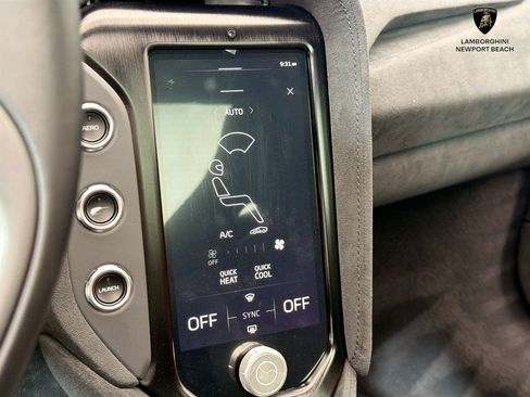 Used 2024 McLaren 750S RWD image 67