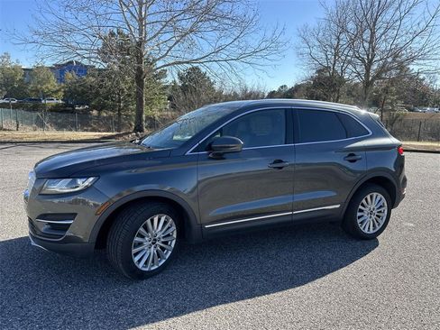 Used 2019 Lincoln MKC Premiere image 33
