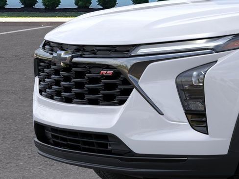 New 2026 Chevrolet Trax RS w/ Sunroof Package image 13