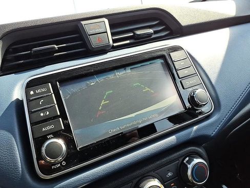 Used 2025 Nissan Versa SV image 26