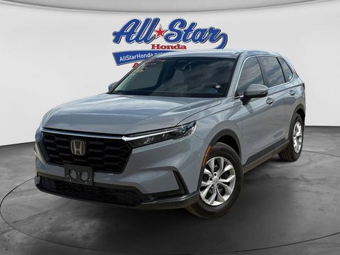 Used 2025 Honda CR-V LX image 2