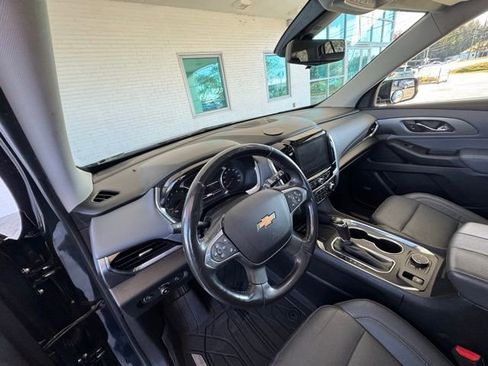 Used 2019 Chevrolet Traverse Premier w/ Driver Confidence II Package image 13