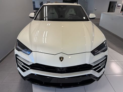 Used 2022 Lamborghini Urus image 7