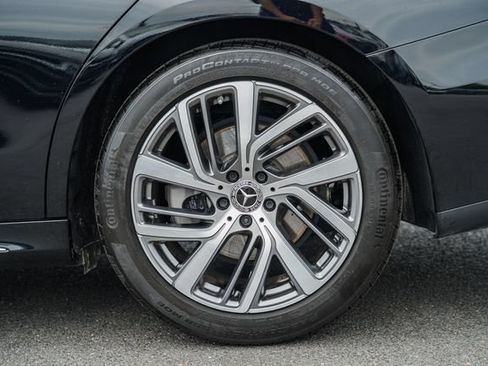Used 2024 Mercedes-Benz E 350 4MATIC Sedan image 18