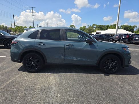 Certified 2024 Honda HR-V Sport image 3