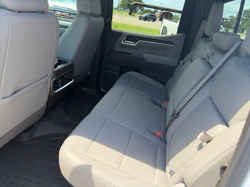 New 2026 GMC Sierra 1500 SLT w/ SLT Premium Plus Package AWD/4WD image 11