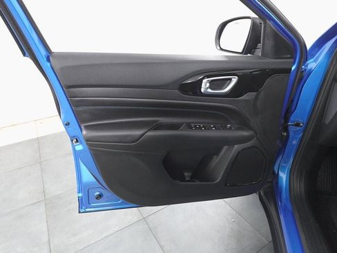 New 2026 Jeep Compass Latitude image 7