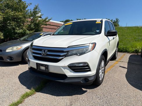 Used 2018 Honda Pilot LX image 7