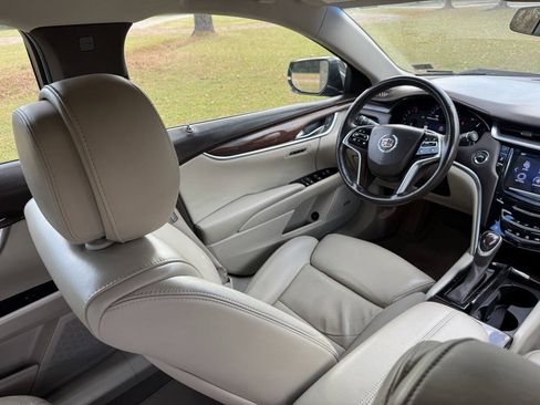 Used 2014 Cadillac XTS Luxury AWD/4WD image 15