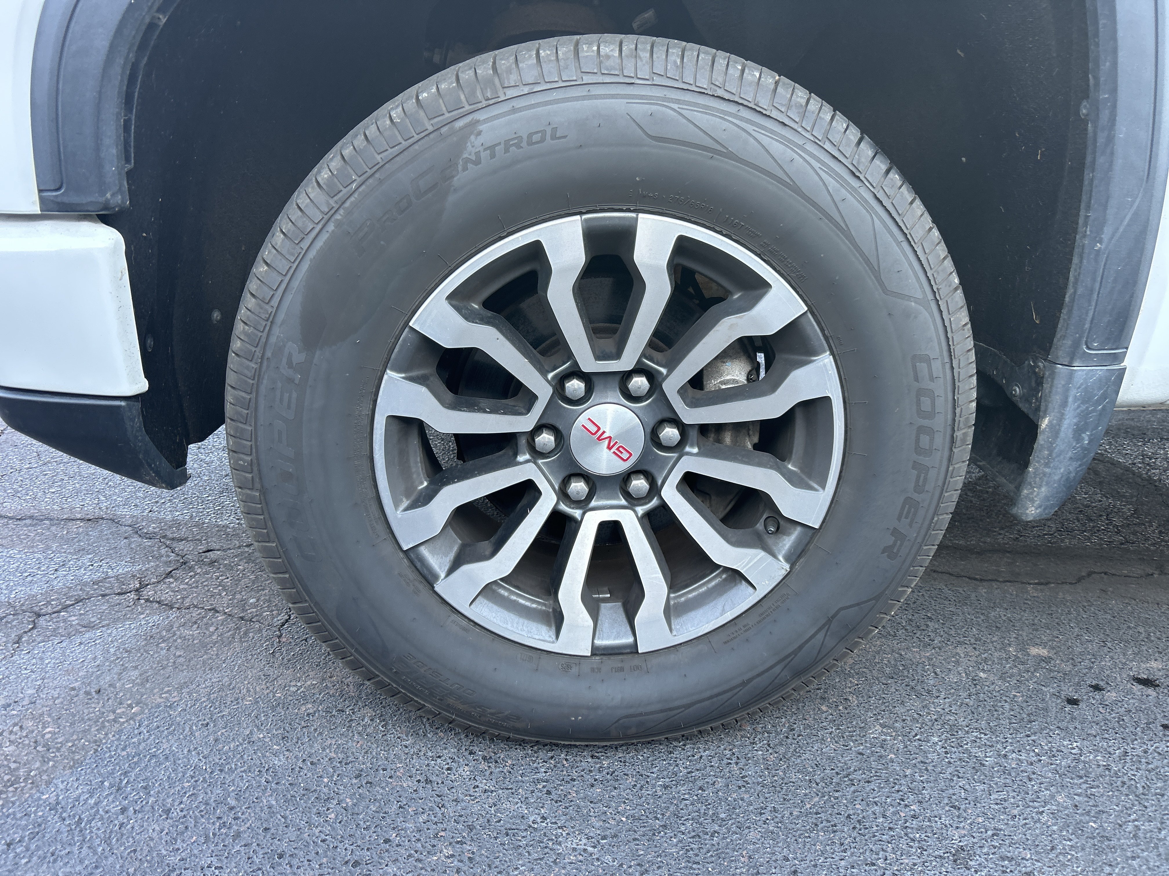Used 2023 GMC Sierra 1500 AT4 AWD/4WD image 11
