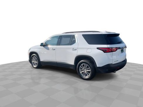 Certified 2023 Chevrolet Traverse LT FWD image 6