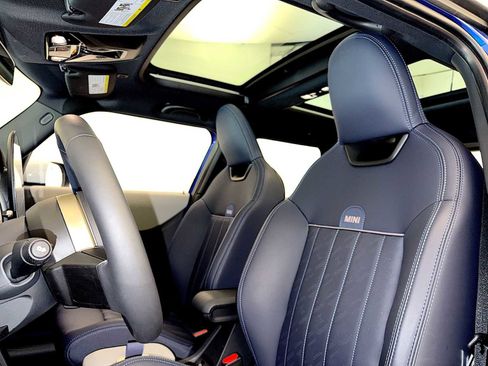 Certified 2025 MINI Cooper S image 20