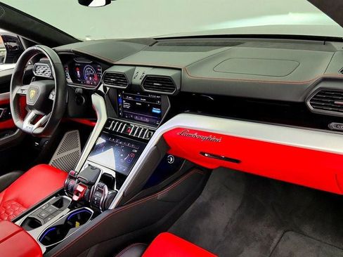 Used 2019 Lamborghini Urus AWD/4WD image 37