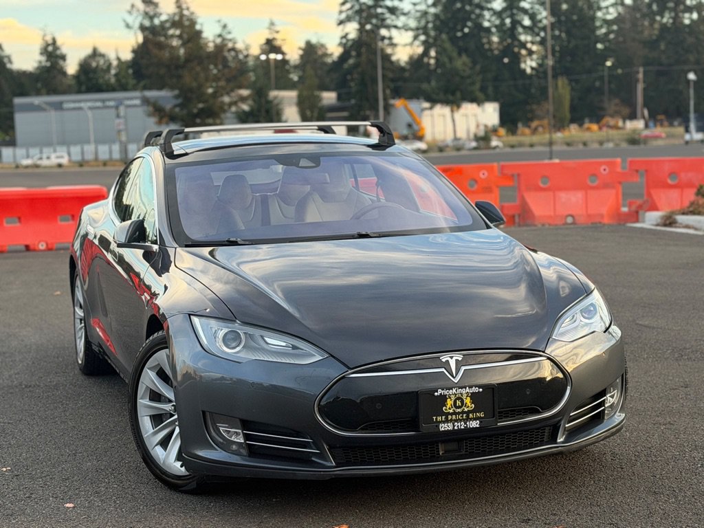Used 2015 Tesla Model S 85D AWD/4WD image 3