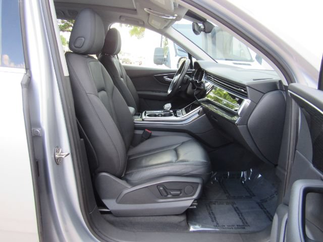 Used 2022 Audi Q7 3.0T Premium w/ Convenience Package AWD/4WD image 21