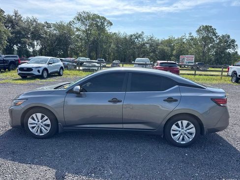 Used 2025 Nissan Sentra S FWD image 2