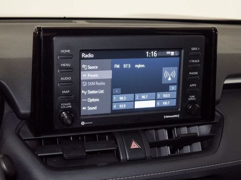 Used 2020 Toyota RAV4 LE FWD image 18