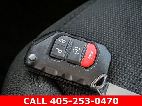 Used 2018 Jeep Wrangler Unlimited Sport S AWD/4WD image 30