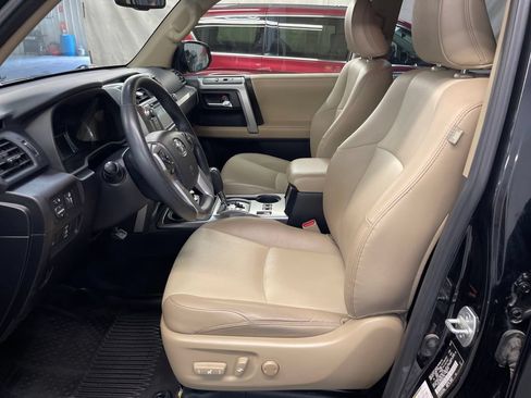 Used 2017 Toyota 4Runner SR5 Premium AWD/4WD image 14