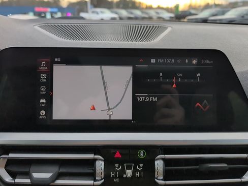 Used 2021 BMW 330i xDrive Sedan w/ Premium Package image 32