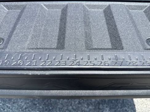 New 2025 Chevrolet Colorado Z71 w/ Midnight Edition image 12