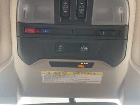 Used 2021 Subaru Crosstrek 2.5i Limited w/ Moonroof Package 2 image 24