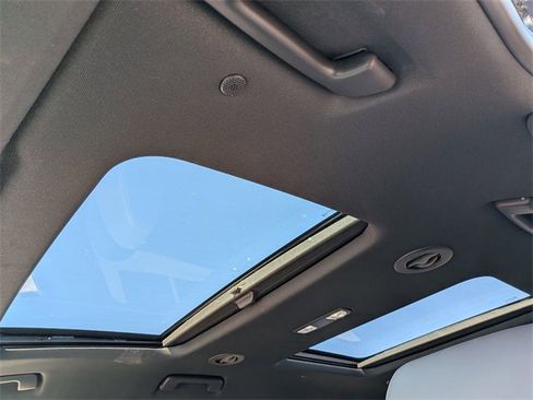 Used 2024 Buick Enclave Essence w/ Experience Buick Package image 26