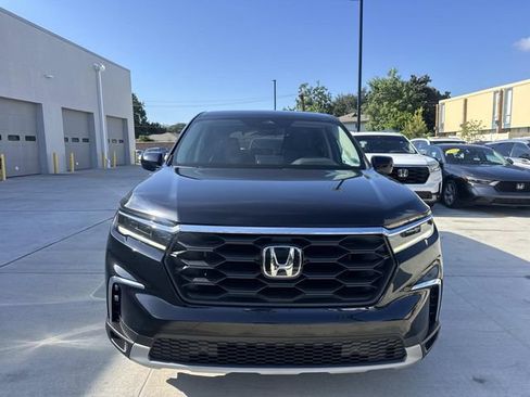 Used 2023 Honda Pilot EX-L image 2