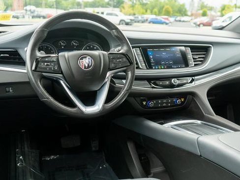 Used 2024 Buick Enclave Essence w/ Experience Buick Package AWD/4WD image 15