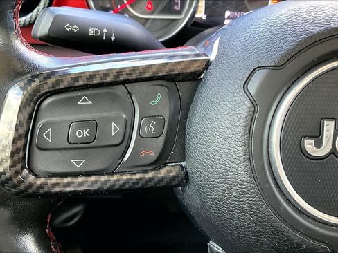 Used 2020 Jeep Wrangler Unlimited Rubicon w/ LED Lighting Group AWD/4WD image 21