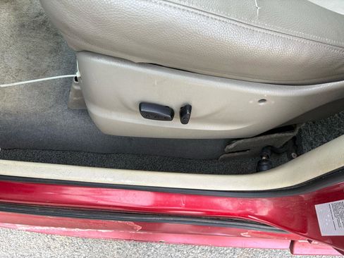 Used 2005 Dodge Grand Caravan SXT image 15