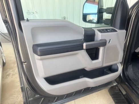 Used 2020 Ford F350 XLT AWD/4WD image 30