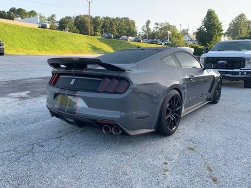 Used 2018 Ford Mustang Shelby GT350 w/ Electronics Package RWD image 8