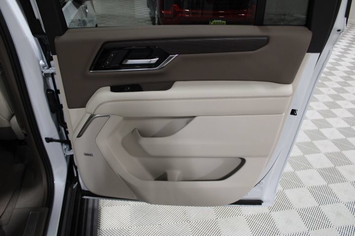 New 2026 GMC Yukon XL Denali w/ Denali Reserve Package AWD/4WD image 31