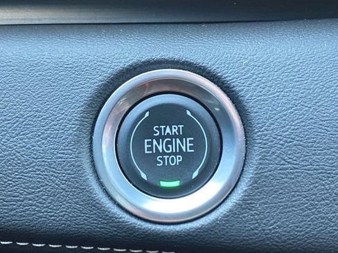 Used 2024 Cadillac Escalade Premium Luxury w/ LPO, Floor Liner Package AWD/4WD image 17