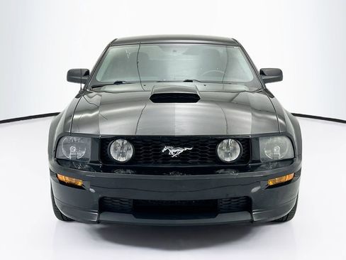 Used 2008 Ford Mustang GT RWD image 2