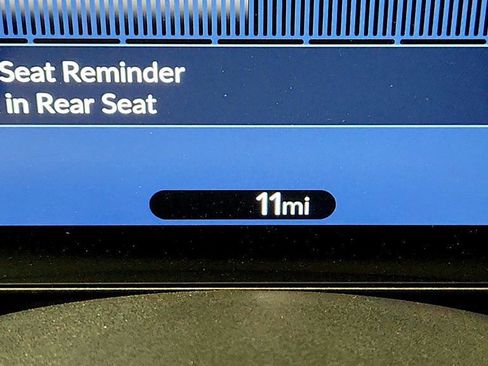 Used 2025 Honda Prologue Touring image 16