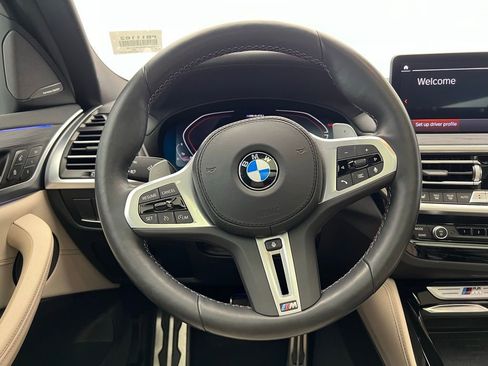 Certified 2024 BMW X4 M40i w/ Premium Package AWD/4WD image 17