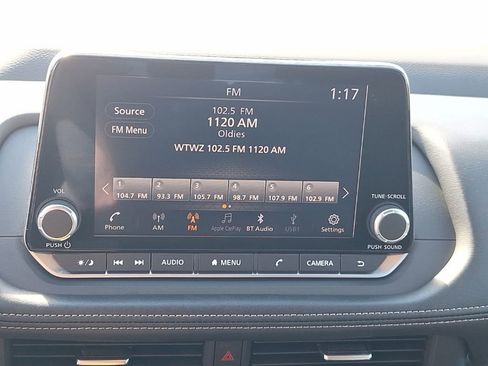 Used 2024 Nissan Rogue SV image 29