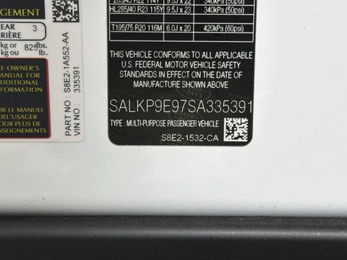 Used 2025 Land Rover Range Rover SE AWD/4WD image 35