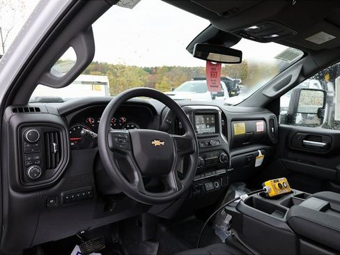 New 2025 Chevrolet Silverado 3500 W/T w/ WT Convenience Package AWD/4WD image 25