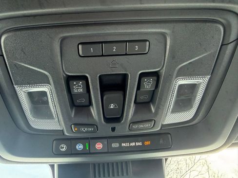 Used 2024 GMC Sierra 2500 AT4 w/ AT4 Premium Plus Package image 28