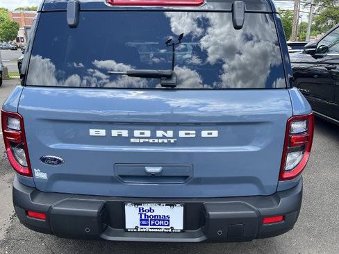 Certified 2025 Ford Bronco Sport Outer Banks w/ Outer Banks Tech Package+ AWD/4WD image 4