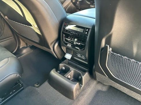 New 2025 Jeep Grand Cherokee L Altitude AWD/4WD image 20