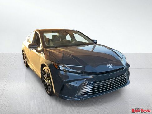 Certified 2026 Toyota Camry XLE w/ Premium Plus Package FWD image 5